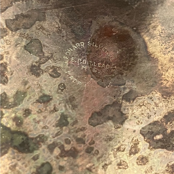 Leonard silver pleated tray - Picture 7 of 8